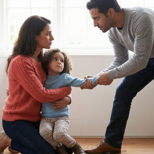 Divorcers with child أطفال الطلاق